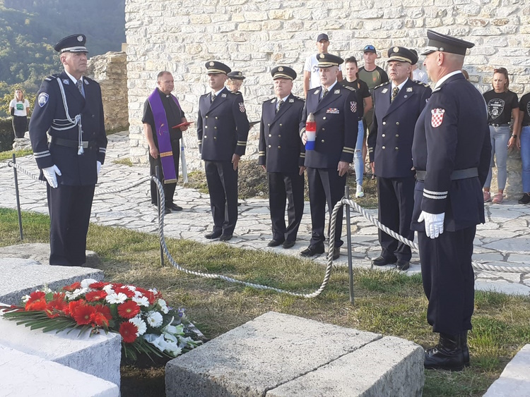 Slika /PU_ZG/slike/PUZ/2023/rujan/6-9 Štit domovine/Foto 1.jpg
